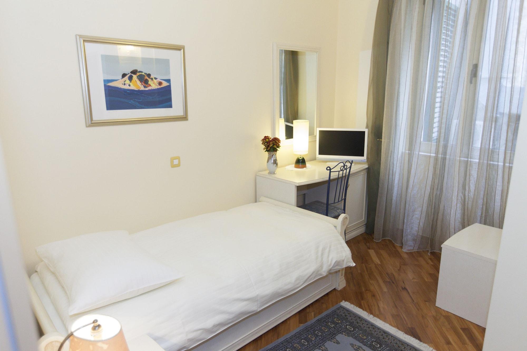Plr Luxury Rooms Split Exterior photo