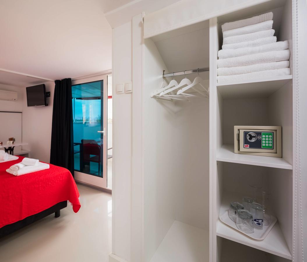 Plr Luxury Rooms Split Exterior photo